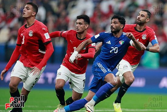 صراع علي الكرة صراع علي الكرة