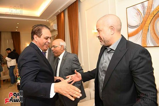 النائب أحمد دياب وعدد من الحضور