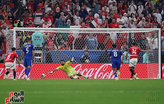 ضربة جزاء مهدرة للمنتخب الوطني ضربة جزاء مهدرة للمنتخب الوطني