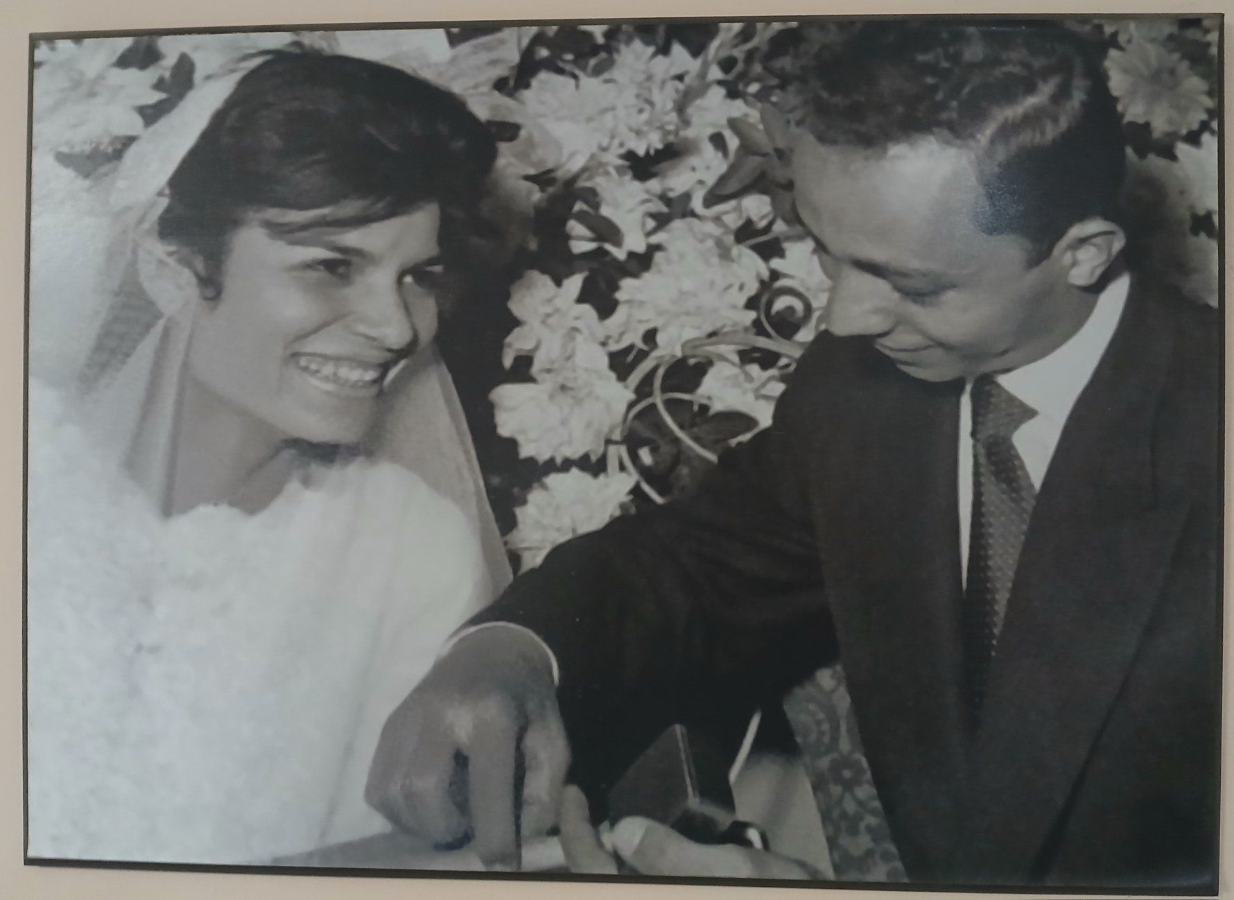 زواج سمير العصفوري وانعام سالوسة