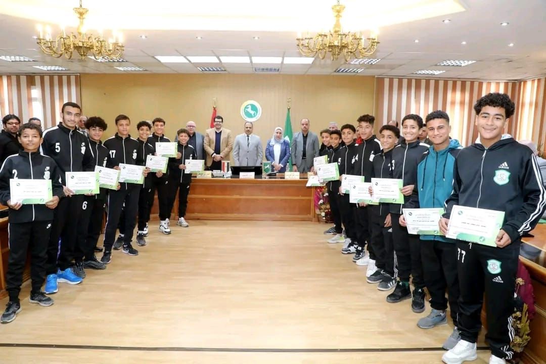 جانب من تكريم الاعيبين