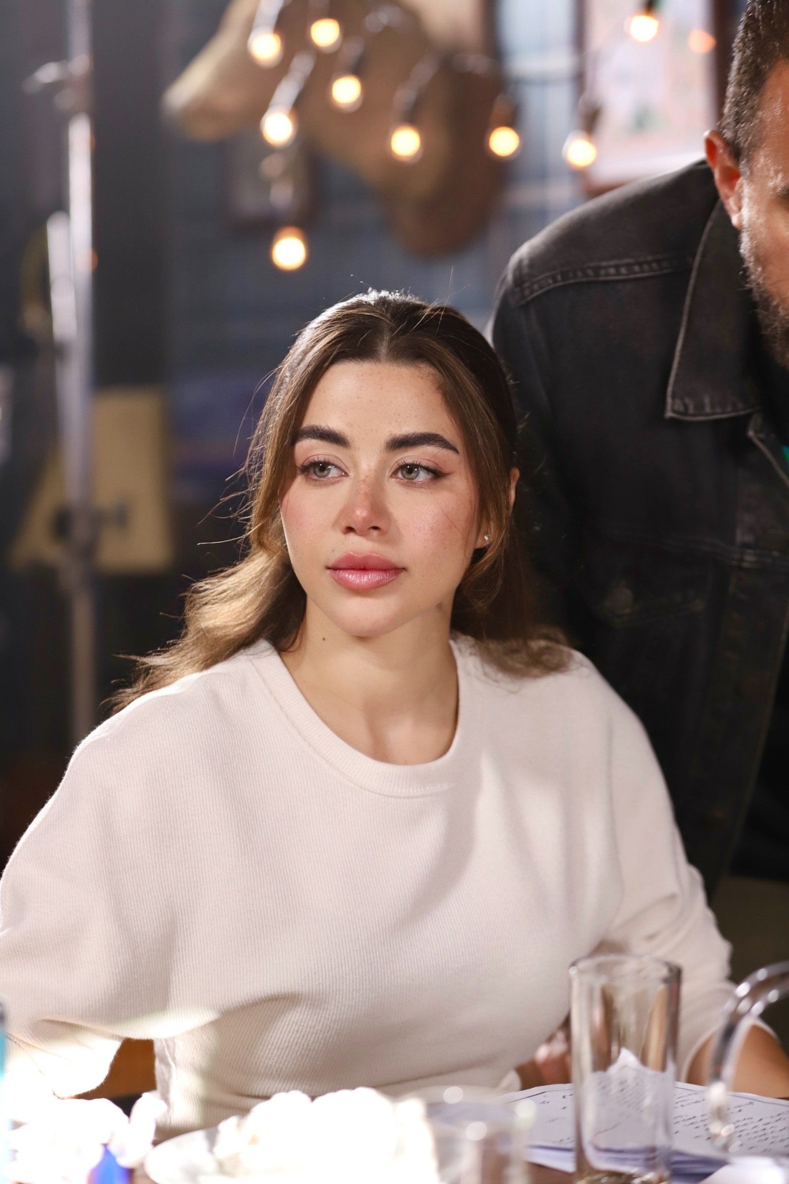 يارا السكري فى أحدث صور لها بشخصية روح من كواليس علي كلاي (1) يارا السكري فى أحدث صور لها بشخصية روح من كواليس علي كلاي (1)