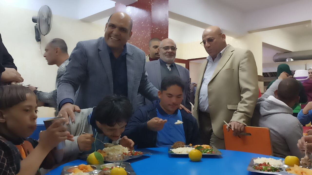 جانب من الاحتفال بوي الهمم بدسوق جانب من الاحتفال بوي الهمم بدسوق