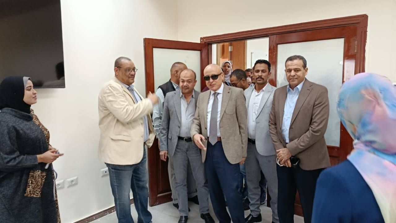 فتح أعمال تطوير مكتبة مصر العامة للمبنى الداخلى والخارجى