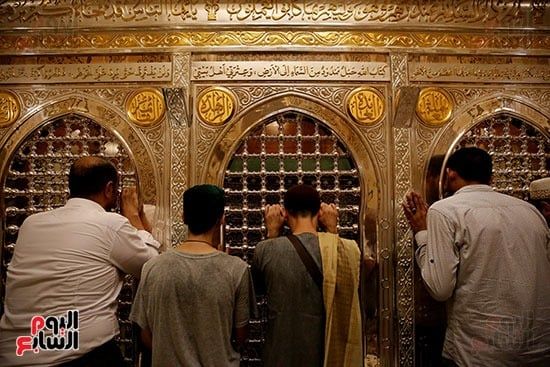 جانب من المريدين جانب من المريدين