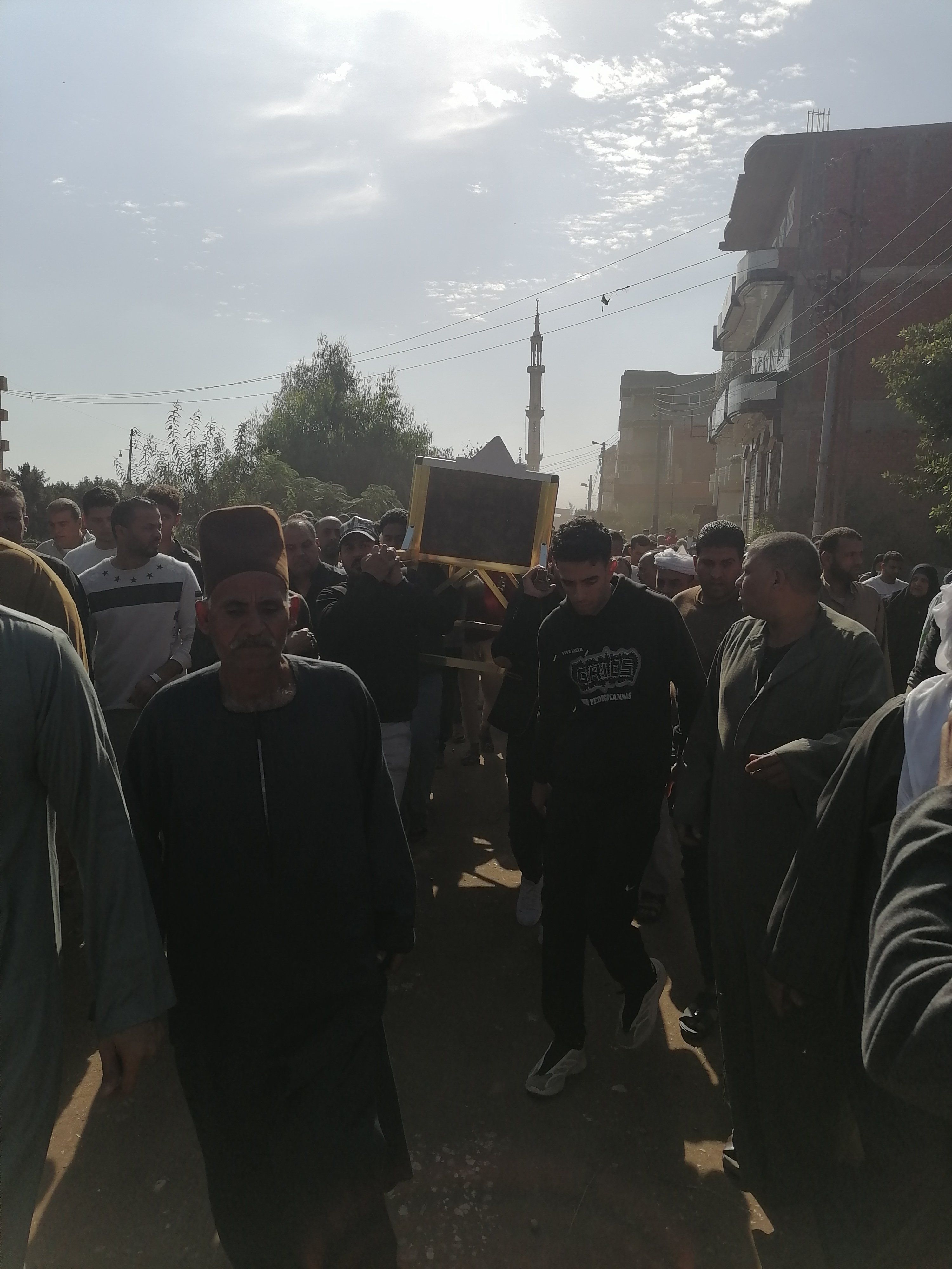 تشيع الجثمان تشيع الجثمان