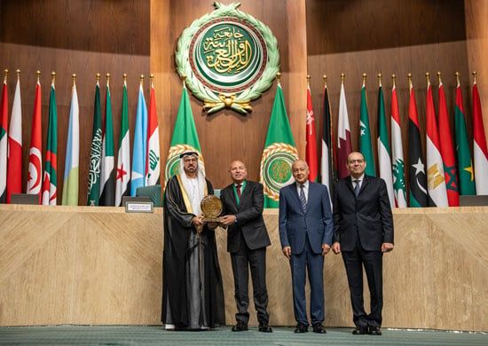 إبراهيم صابر خليل محافظ القاهرة يفوز بـجائزة أفضل محافظ عربي إبراهيم صابر خليل محافظ القاهرة يفوز بـجائزة أفضل محافظ عربي