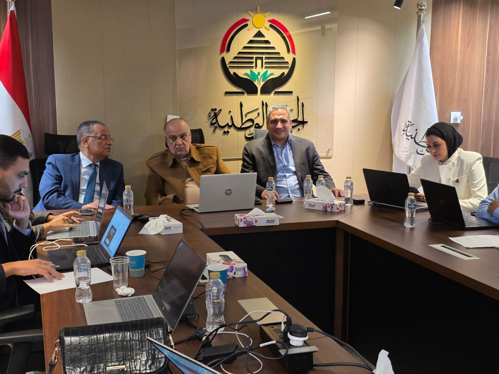 0acff130-218d-4af0-a7bf-085ff1a65424 0acff130-218d-4af0-a7bf-085ff1a65424