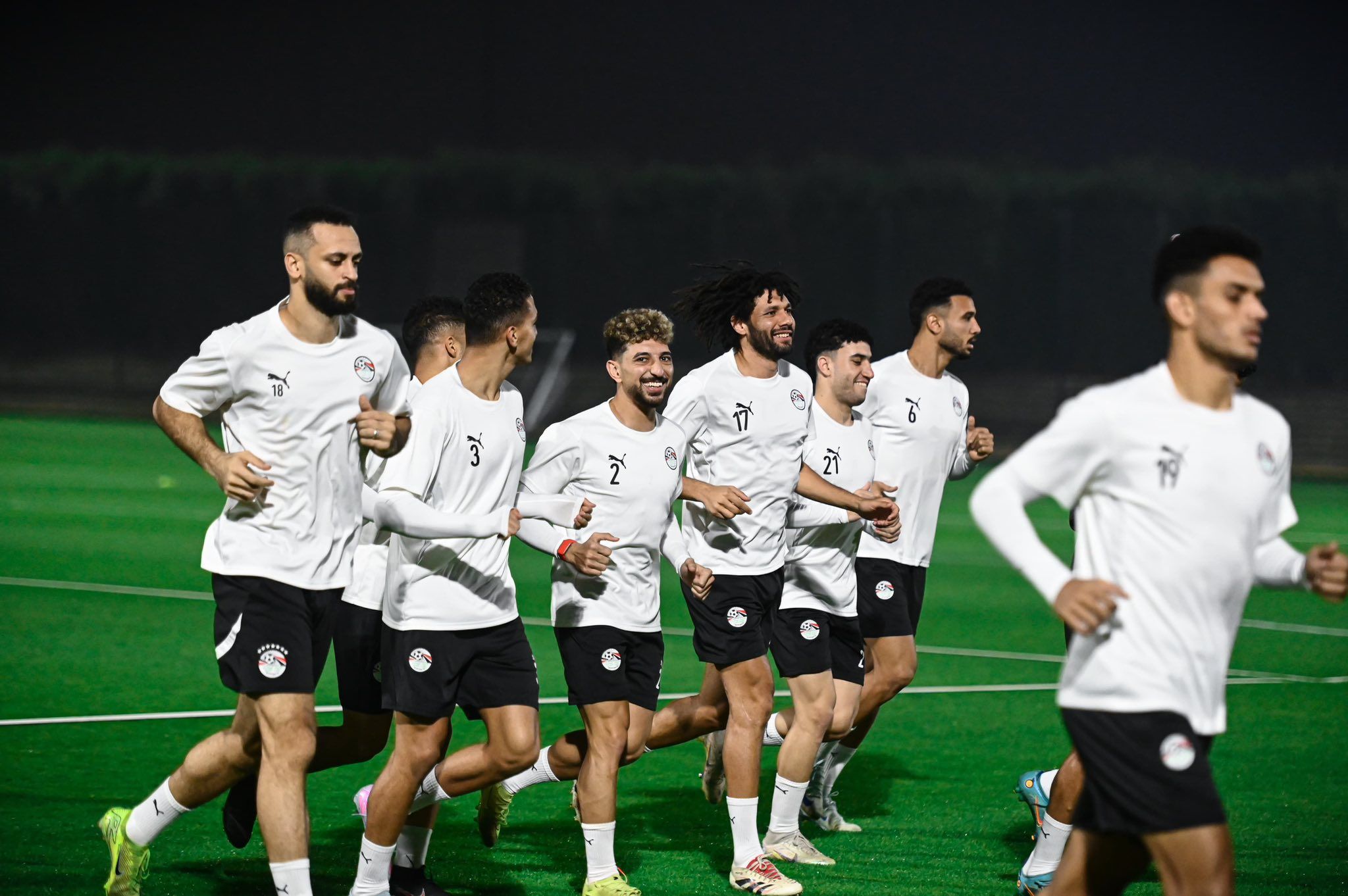 تدريب منتخب مصر استعدادا للامارات في كأس العرب (1) تدريب منتخب مصر استعدادا للامارات في كأس العرب (1)