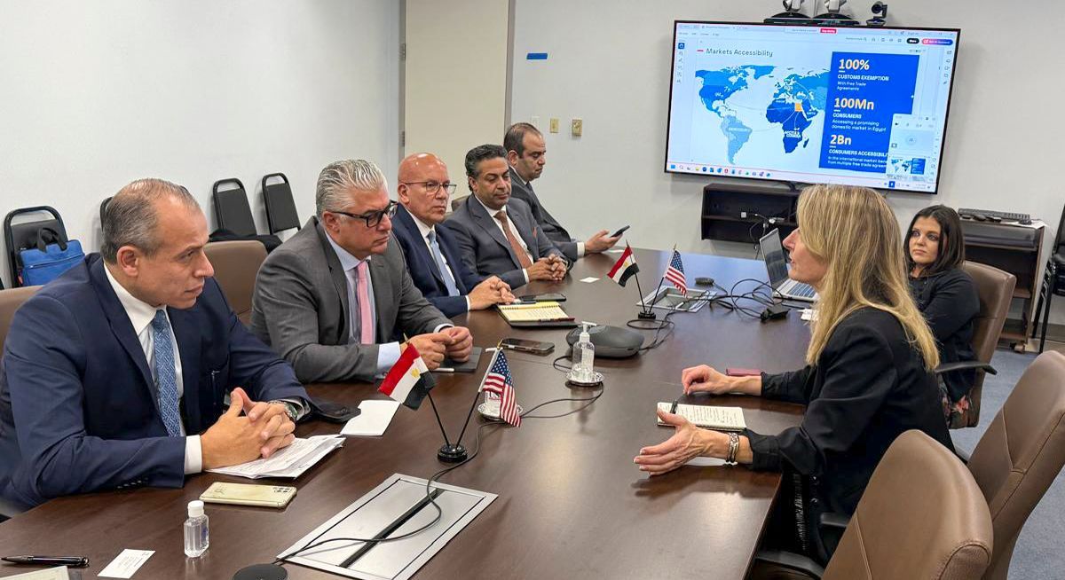 اجتماعات لجذب الاستثمارات الأمريكية اجتماعات لجذب الاستثمارات الأمريكية