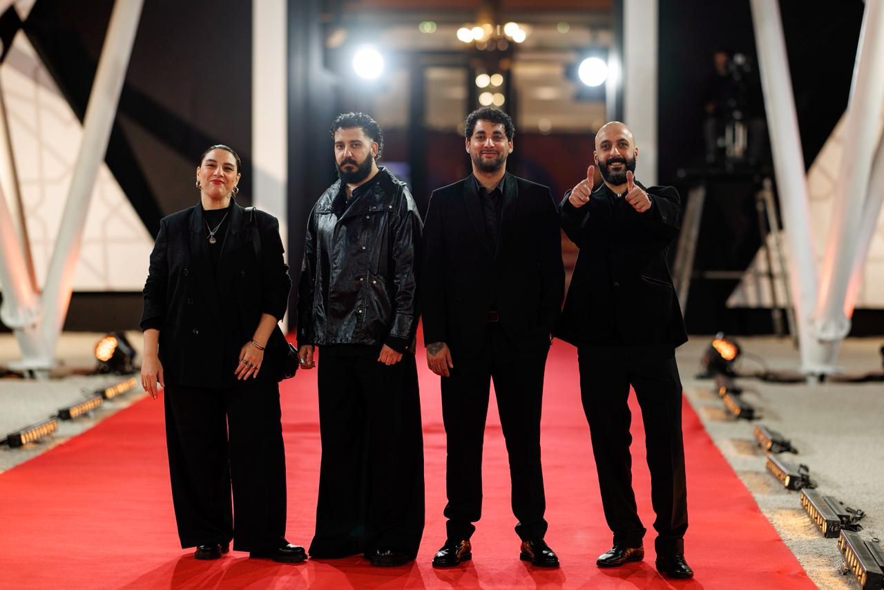 ابطال فيلم عائشة لا تستطيع الطيران ابطال فيلم عائشة لا تستطيع الطيران