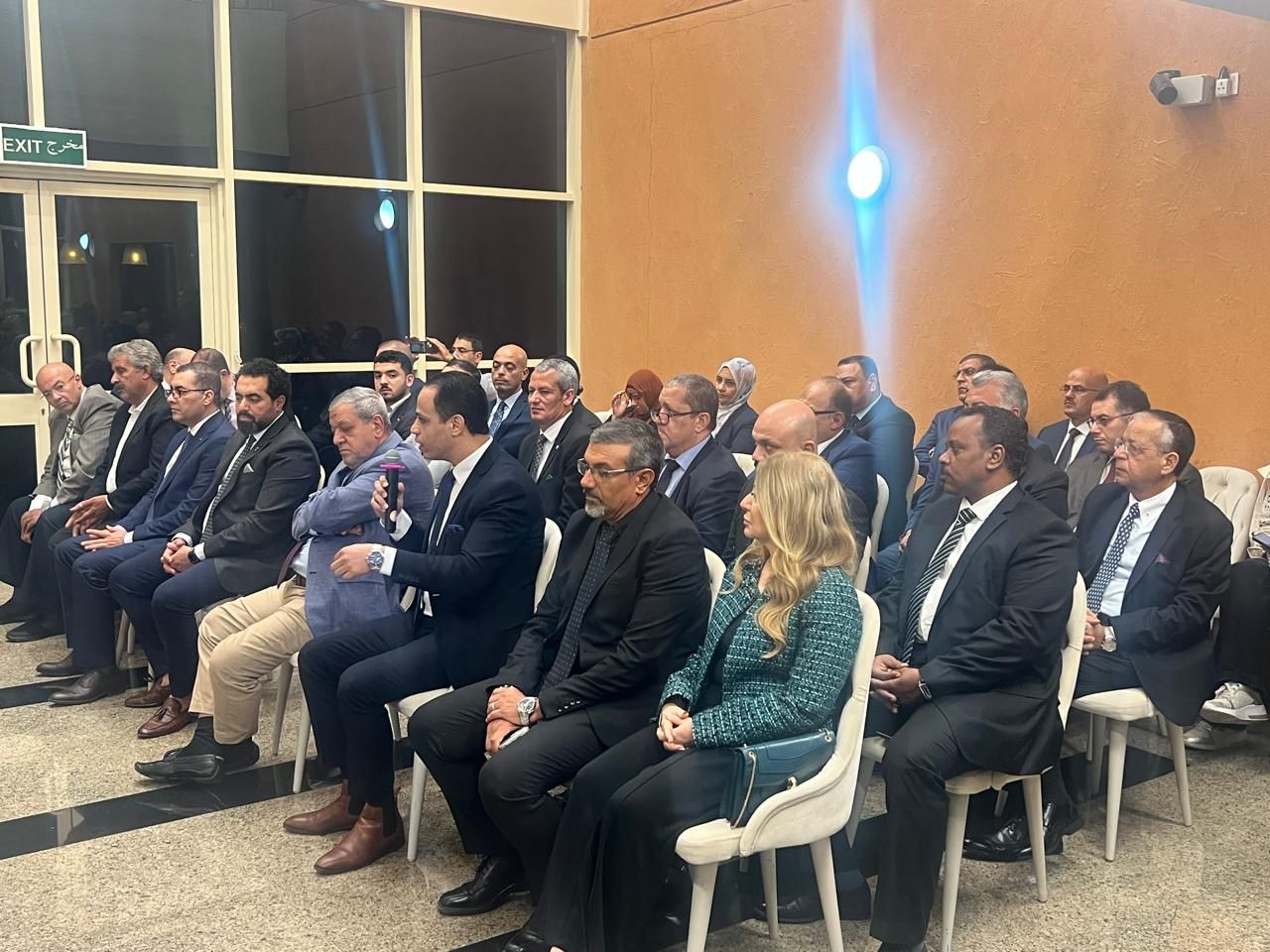 لقاء وزير الخارجية بالجالية