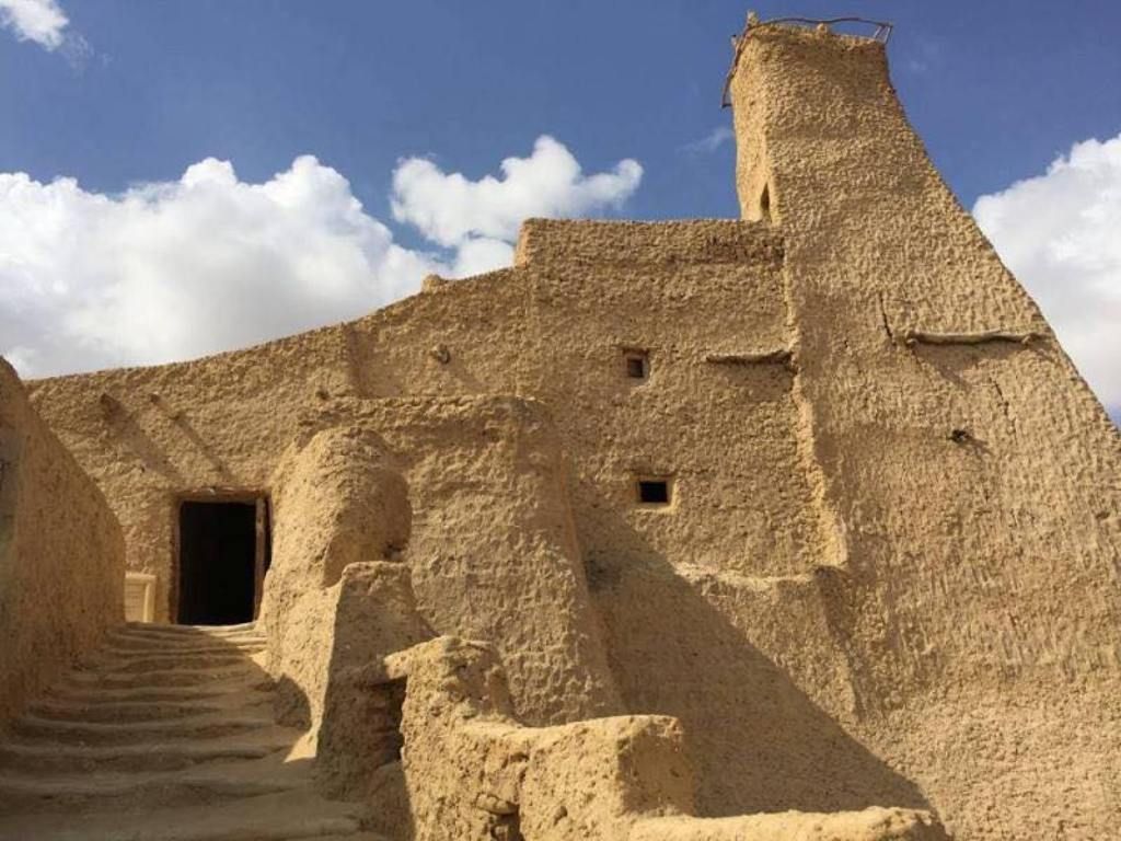 الجامع العتيق اقدم الاثار الاسلامية بوحة سيوة بعد ترميمه الجامع العتيق اقدم الاثار الاسلامية بوحة سيوة بعد ترميمه