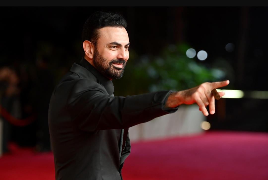 محمد كريم على السجادة الحمراء لفيلم جوليت بينوش In-I in Motion بمهرجان البحر الأحمر (2) محمد كريم على السجادة الحمراء لفيلم جوليت بينوش In-I in Motion بمهرجان البحر الأحمر (2)