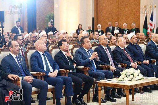 وزراء الصحة والسباب ومحافظ القاهرة وزراء الصحة والسباب ومحافظ القاهرة