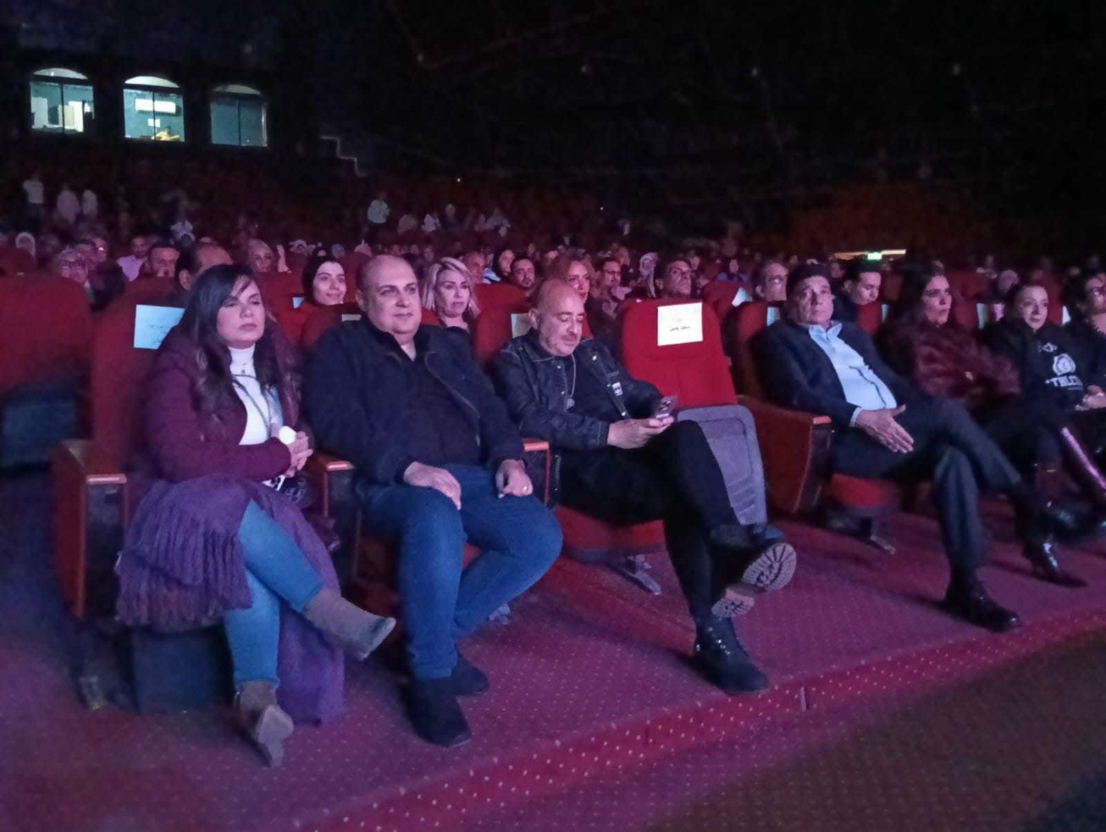 حضور مسرحية نوستالجيا