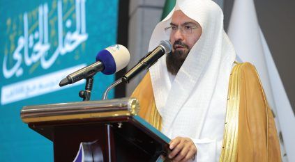 السديس: رئاسة الحرمين قدّمت خدماتها لأكثر من 4 ملايين مستفيد وأقامت 3 آلاف حلقة قرآنية