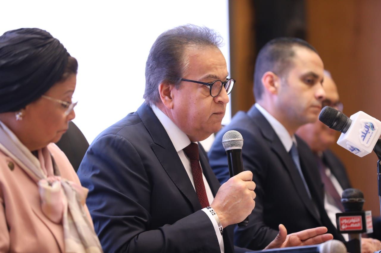 وزير الصحة خلال قرعة اختيار أعضاء البعثة الطبية للحج وزير الصحة خلال قرعة اختيار أعضاء البعثة الطبية للحج