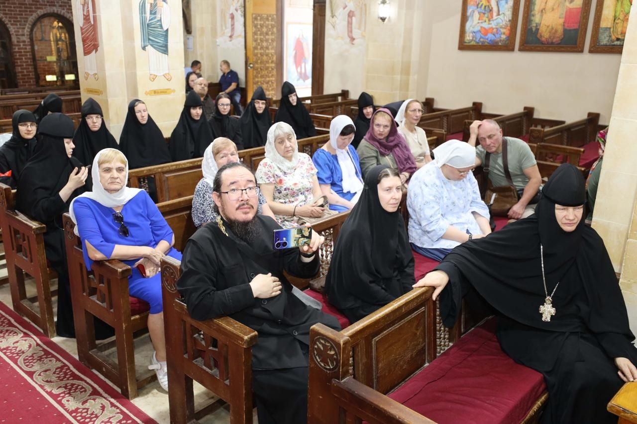 الوفد الروسي بكنيسة السيدة العذراء مريم بسخا الوفد الروسي بكنيسة السيدة العذراء مريم بسخا