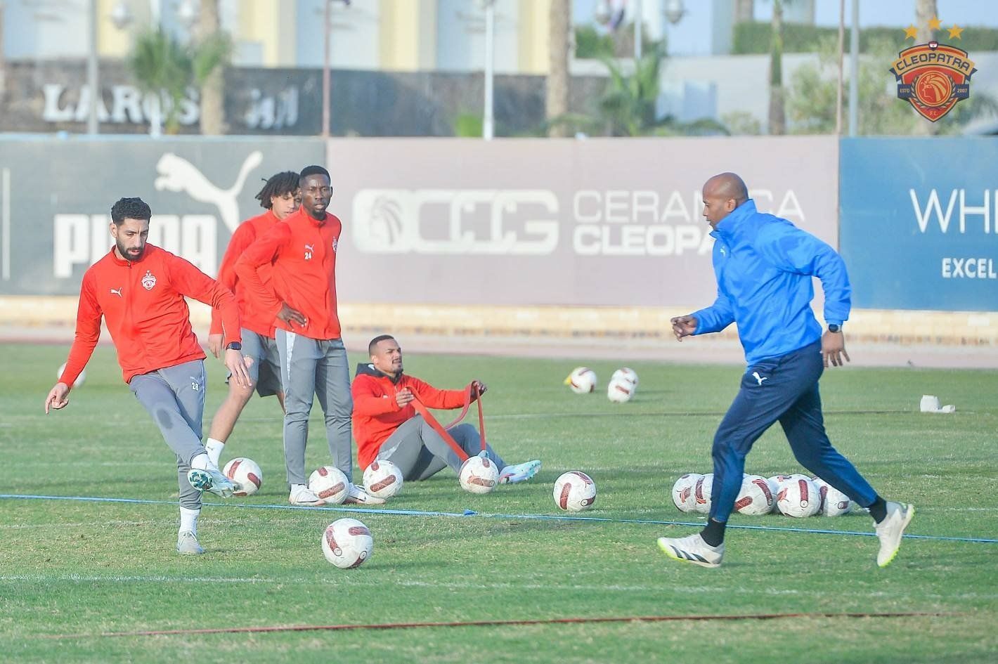 9071fcad-8a82-4fe9-97da-25c581581eec 9071fcad-8a82-4fe9-97da-25c581581eec