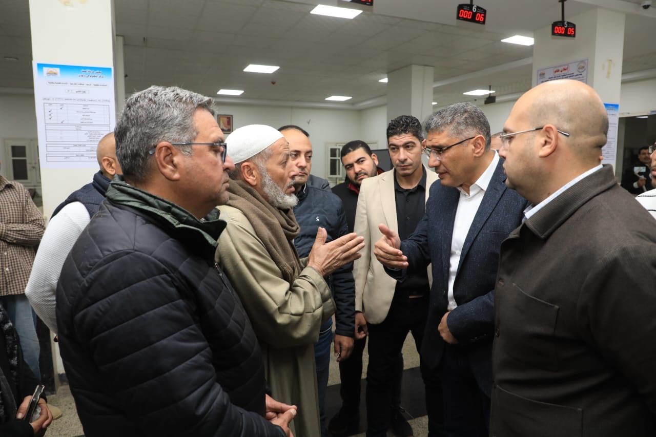 جانب من زيارة محافظ الجيزة جانب من زيارة محافظ الجيزة