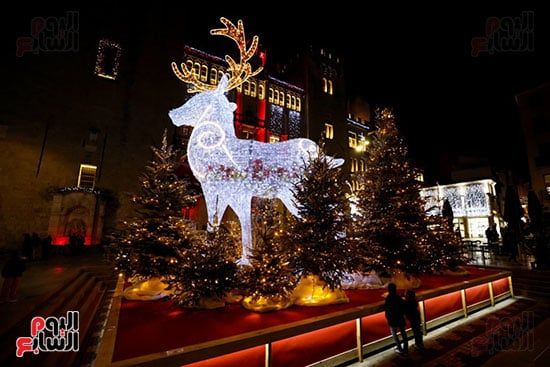 مجسمات على شكل الحيونات احتفال باعياد الكيلاد فى فرنسا مجسمات على شكل الحيونات احتفال باعياد الكيلاد فى فرنسا