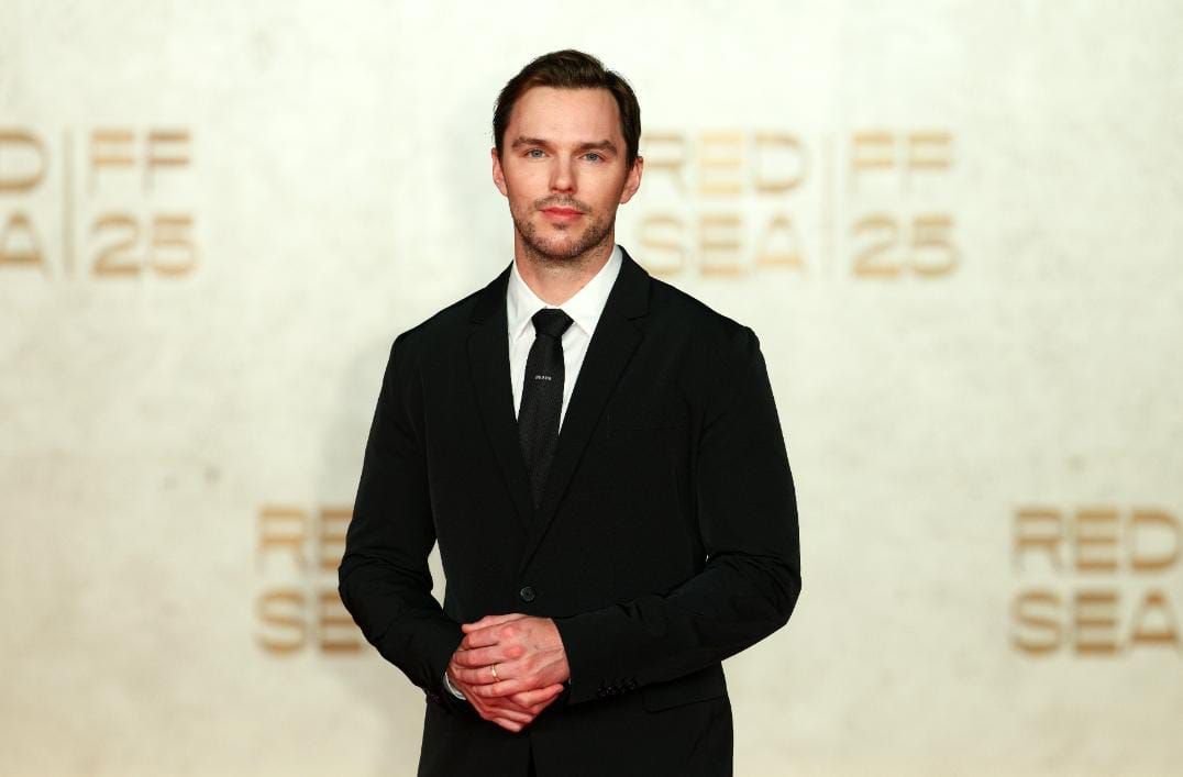 النجم نيكولاس هولت النجم نيكولاس هولت