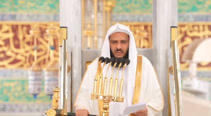 الشيخ المهنا في خطبة الجمعة: التهاون ببعض الذنوب قد يكون سببًا في الهلاك