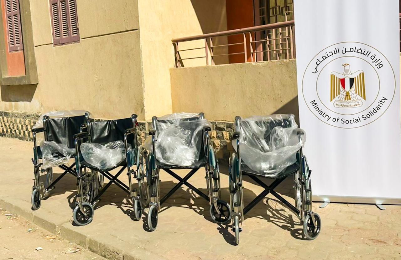 القوافل التنموية الشاملة لدعم أهالي مشروع 15 مايو القوافل التنموية الشاملة لدعم أهالي مشروع 15 مايو