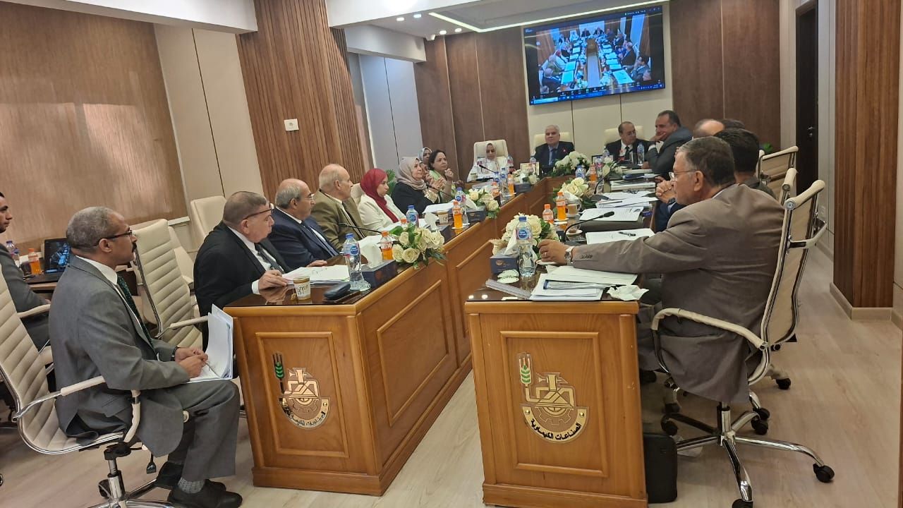 c1aebd9b-de6f-4ea9-bc23-ef6b1ab335e4 c1aebd9b-de6f-4ea9-bc23-ef6b1ab335e4