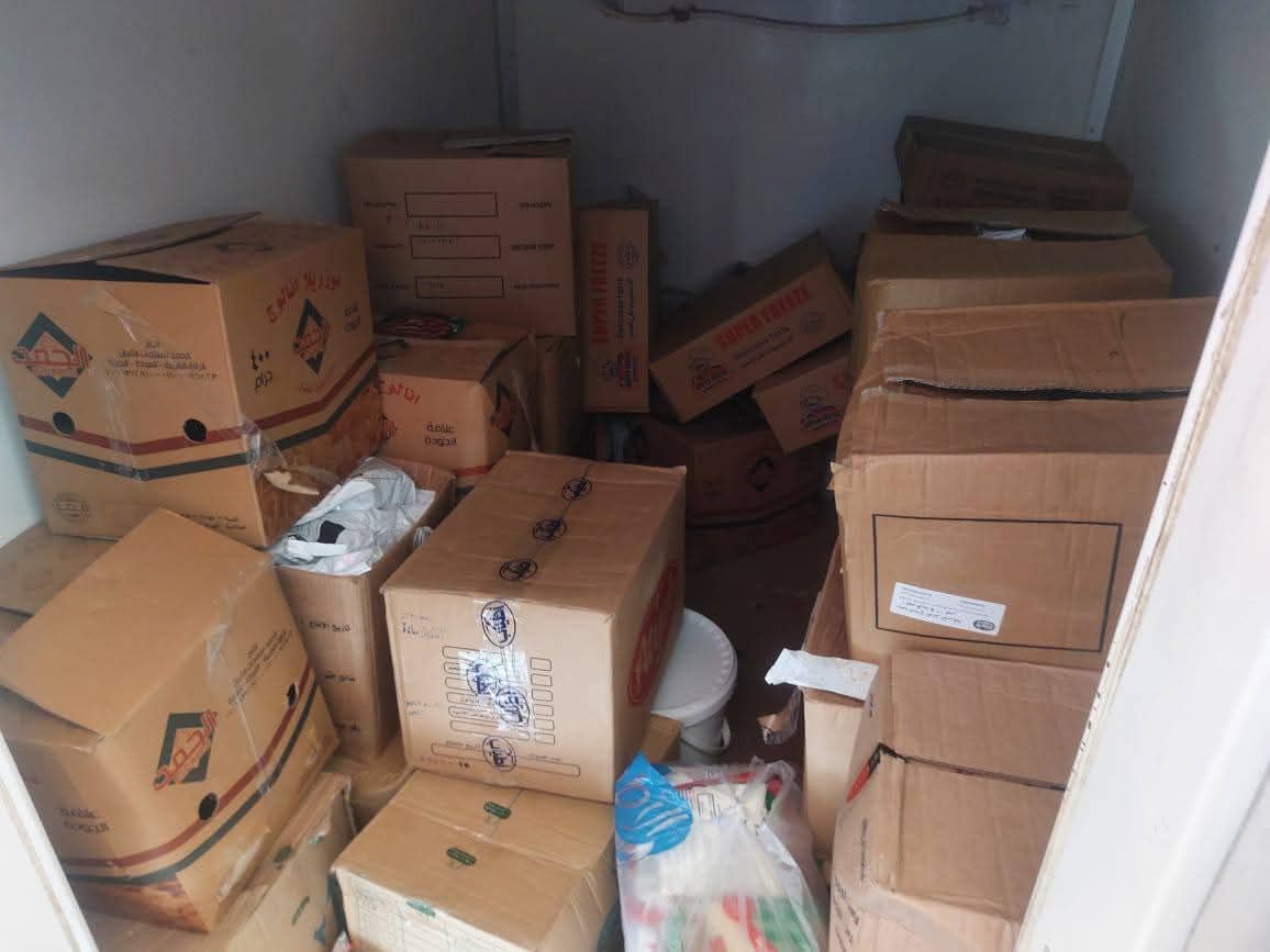 جانب من المضبوطات بالحملة جانب من المضبوطات بالحملة