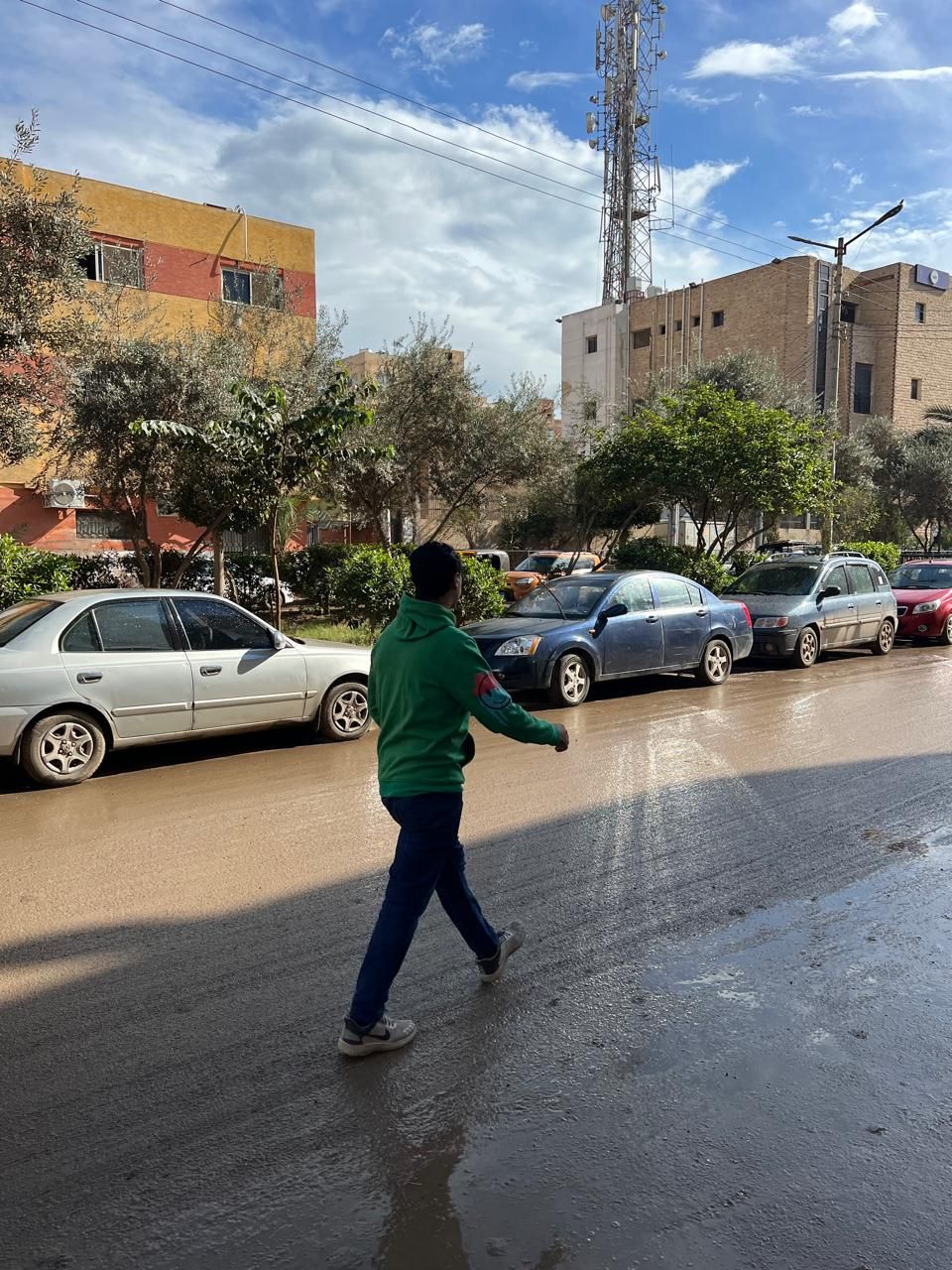 انخفاض في درجات الحرارة وسقوط امطار خفيفة انخفاض في درجات الحرارة وسقوط امطار خفيفة