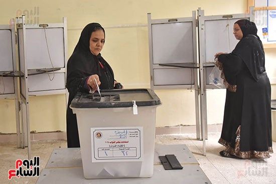 انتخابات-الاعادة-لمجلس-النواب-بالدقى-تصوير-حسن-محمد-11-12-2025-(2) انتخابات-الاعادة-لمجلس-النواب-بالدقى-تصوير-حسن-محمد-11-12-2025-(2)