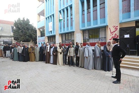 لجنة انتخابية فى العياط لجنة انتخابية فى العياط