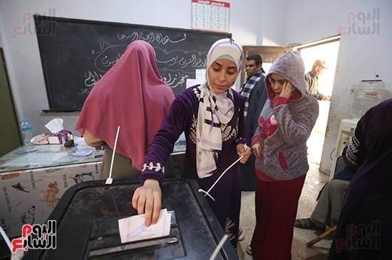 تصويت فى انتخابات النواب تصويت فى انتخابات النواب