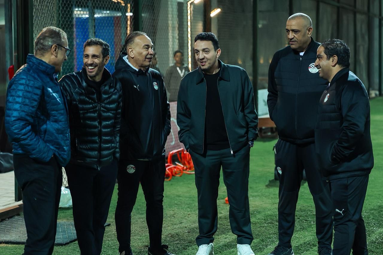 منتخب مصر يواصل تدريباته بالهدف (5) منتخب مصر يواصل تدريباته بالهدف (5)