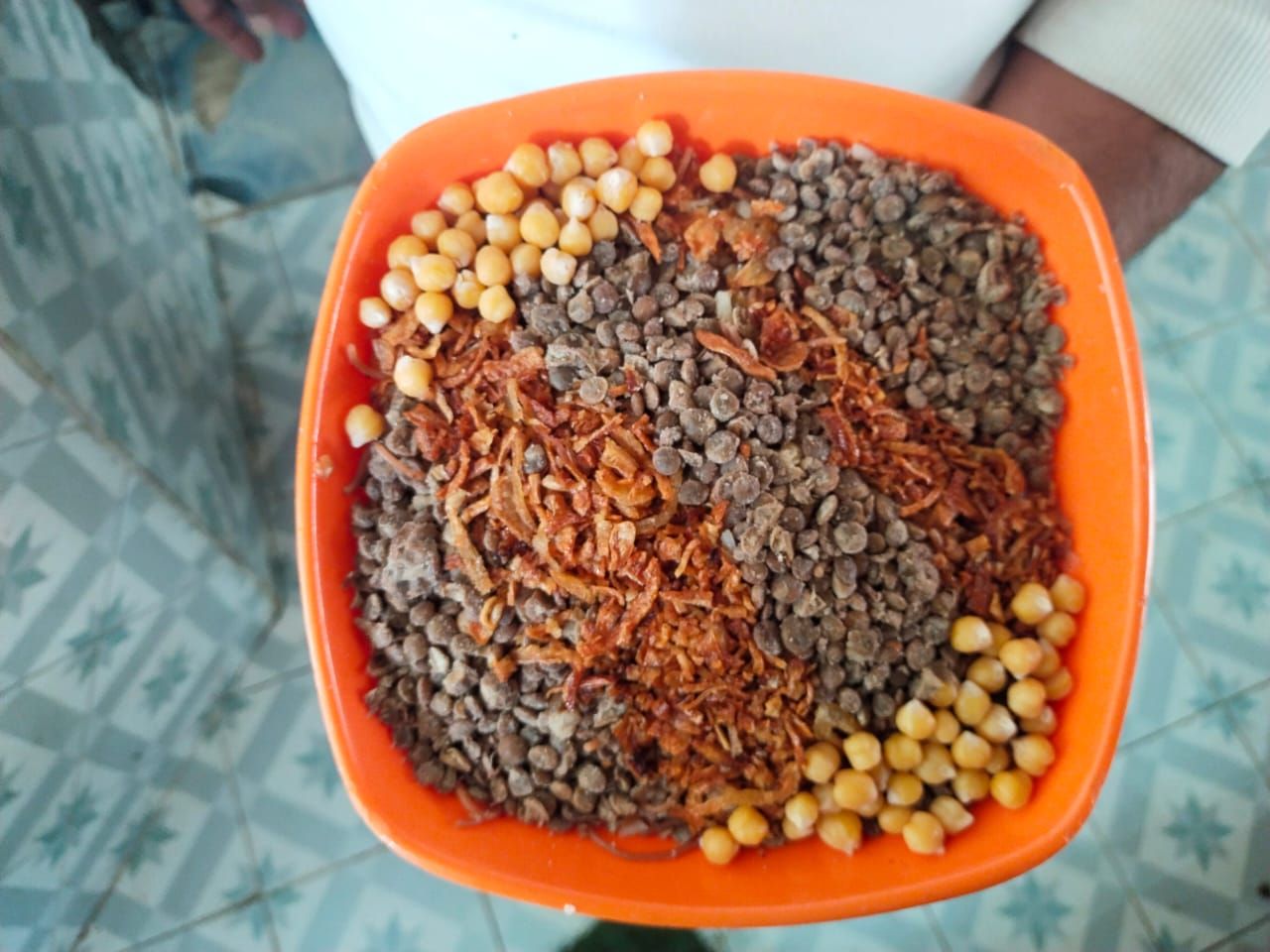 جمال مكونات الكشري جمال مكونات الكشري