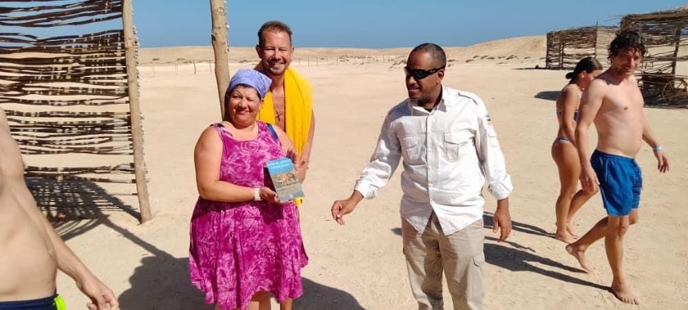 توعية السياح توعية السياح