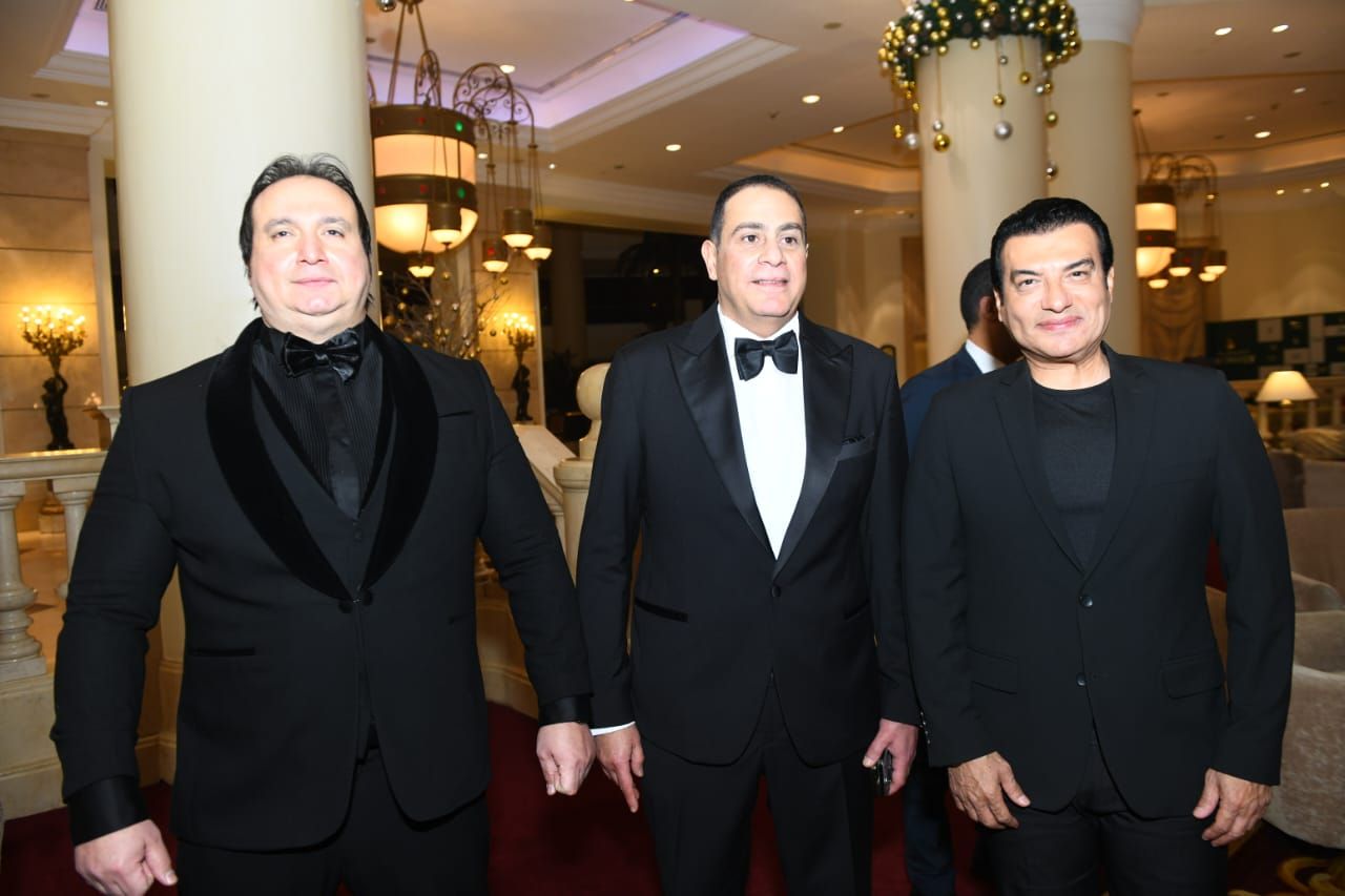 الفنان هاني شاكر في حفل الزفاف الفنان هاني شاكر في حفل الزفاف