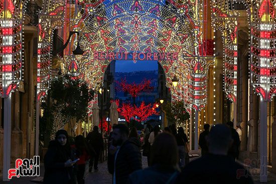 بيروت تتزين بالأضواء