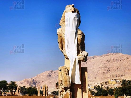 تنصيب-تماثيل-الملك-أمنحتب-الثالث-في-معبد-ملايين-السنين-بالبر-الغربى-(15) تنصيب-تماثيل-الملك-أمنحتب-الثالث-في-معبد-ملايين-السنين-بالبر-الغربى-(15)