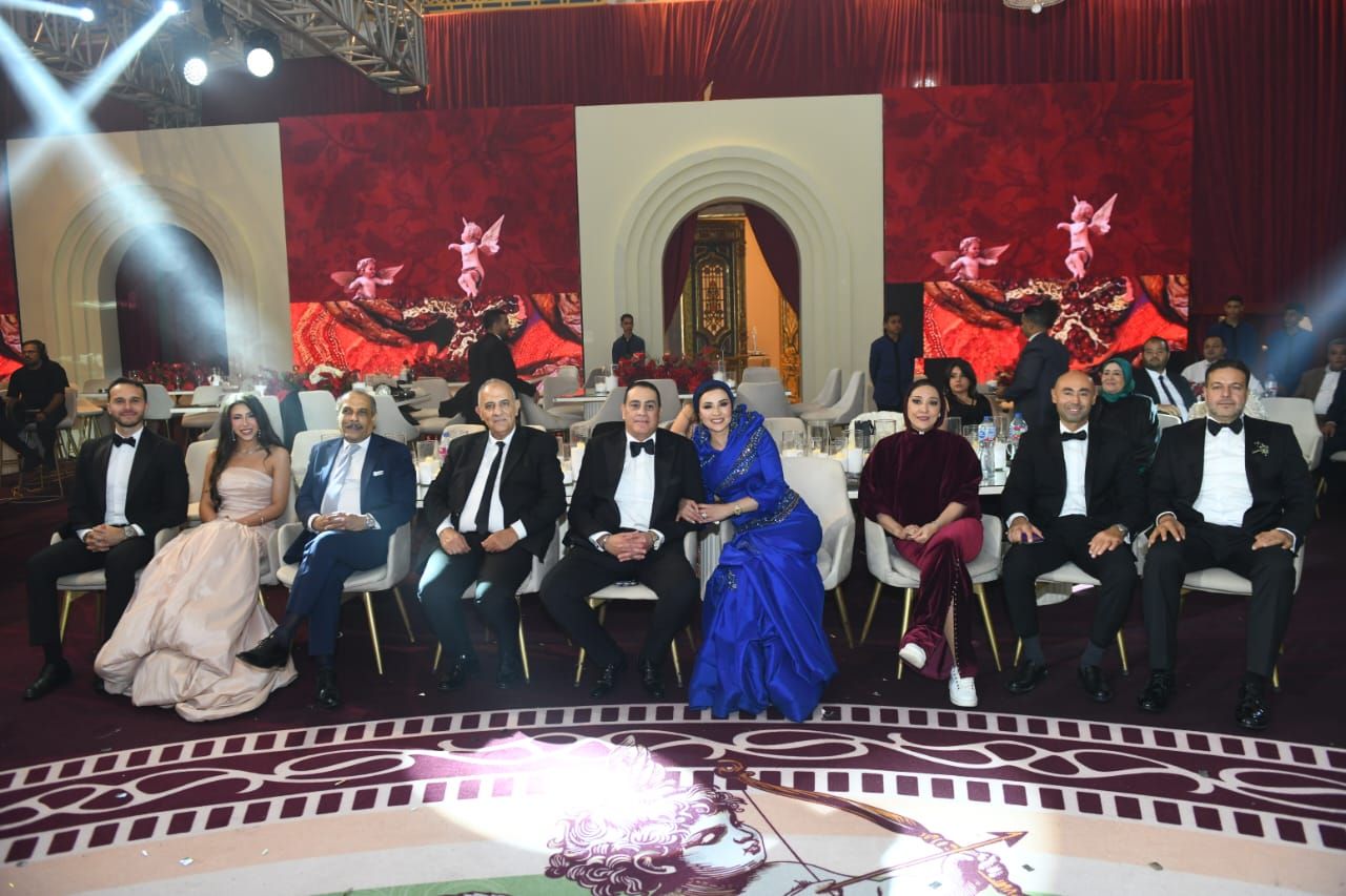 زفاف أسطوري يجمع رموز القضاء والفن زفاف أسطوري يجمع رموز القضاء والفن