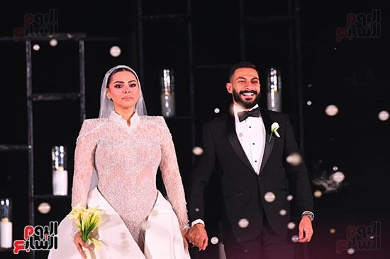 ابنة محمد هنيدى وعريسها ابنة محمد هنيدى وعريسها