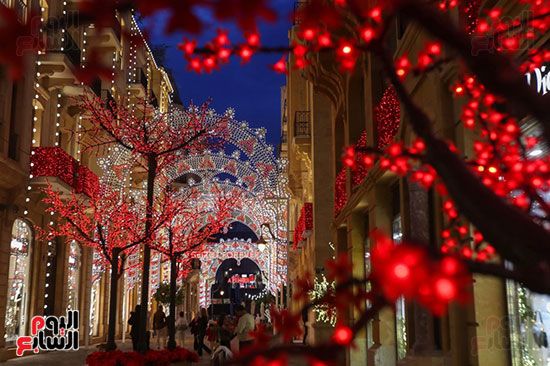 زينة عيد الميلاد فى شوارع بيروت