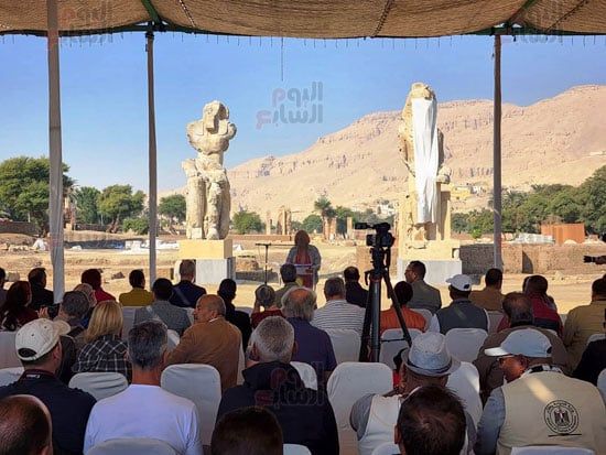 تنصيب-تماثيل-الملك-أمنحتب-الثالث-في-معبد-ملايين-السنين-بالبر-الغربى-(14) تنصيب-تماثيل-الملك-أمنحتب-الثالث-في-معبد-ملايين-السنين-بالبر-الغربى-(14)