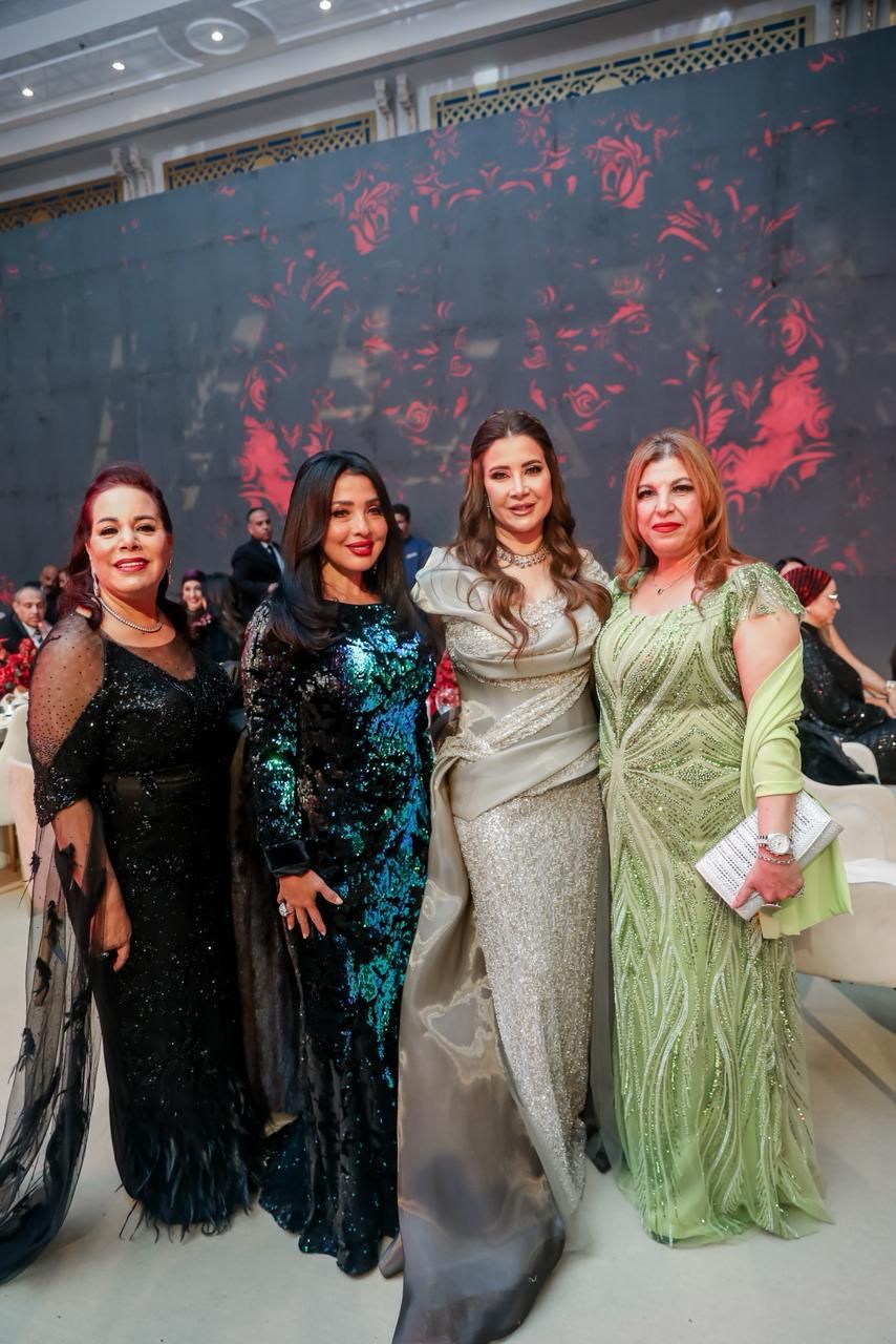 184fd881-4bc6-41df-ab64-32d36801ef49 184fd881-4bc6-41df-ab64-32d36801ef49