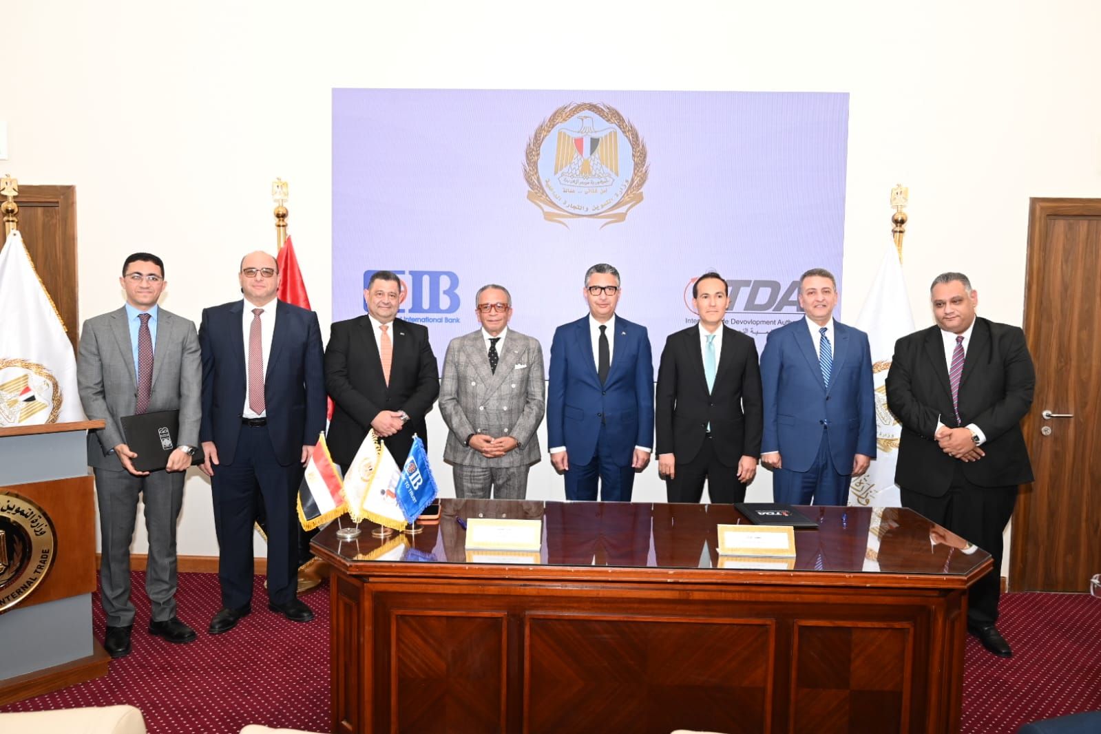 09c66932-b50a-4720-800c-1488c14a65f9 09c66932-b50a-4720-800c-1488c14a65f9