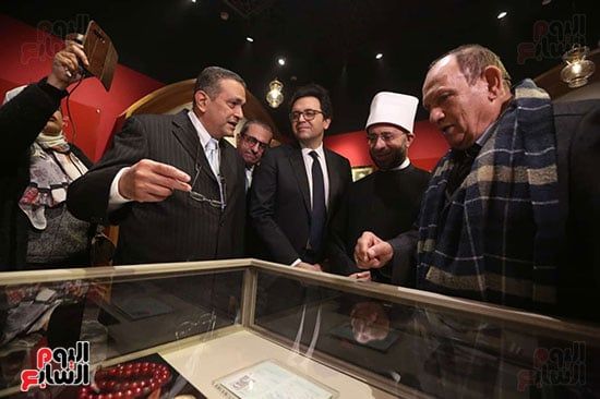 وزير الثقافة ووزير الأوقاف في المتحف وزير الثقافة ووزير الأوقاف في المتحف