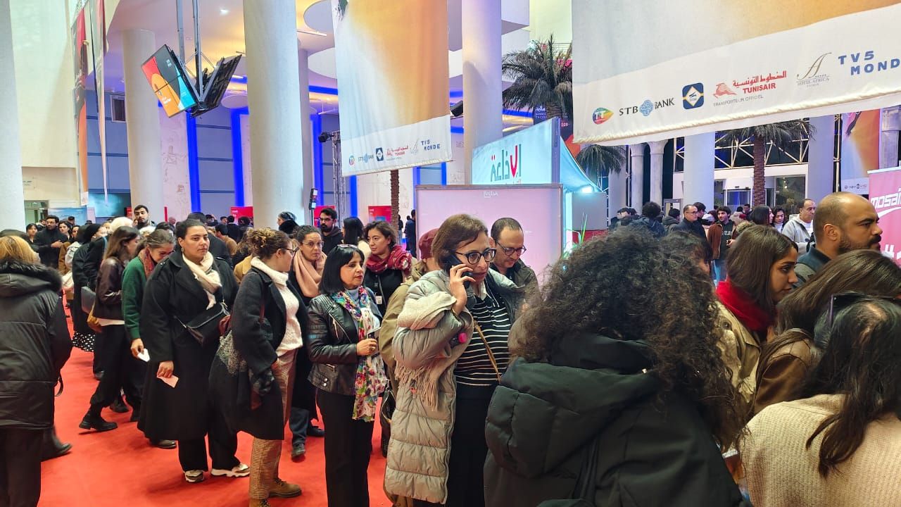 الفيلم المصري ( كولونيا ) كامل العدد في عرضه الأول بأيام قرطاج السينمائية ( صور ) (2) الفيلم المصري ( كولونيا ) كامل العدد في عرضه الأول بأيام قرطاج السينمائية ( صور ) (2)