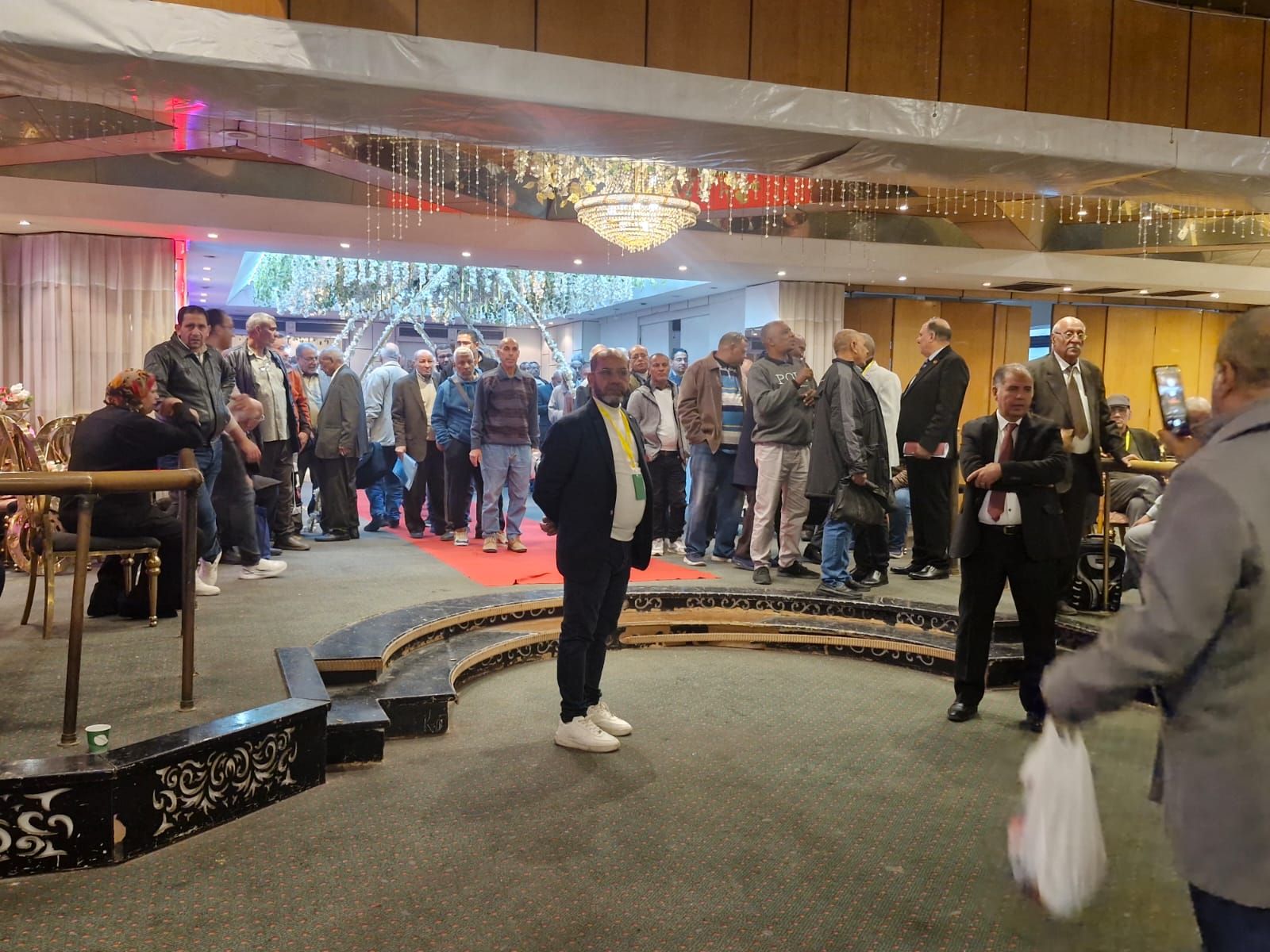 جانب من انتخابات نقابة التطبيقيين جانب من انتخابات نقابة التطبيقيين